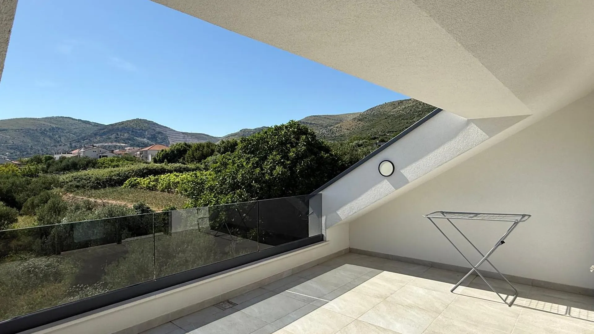 Villa Olira